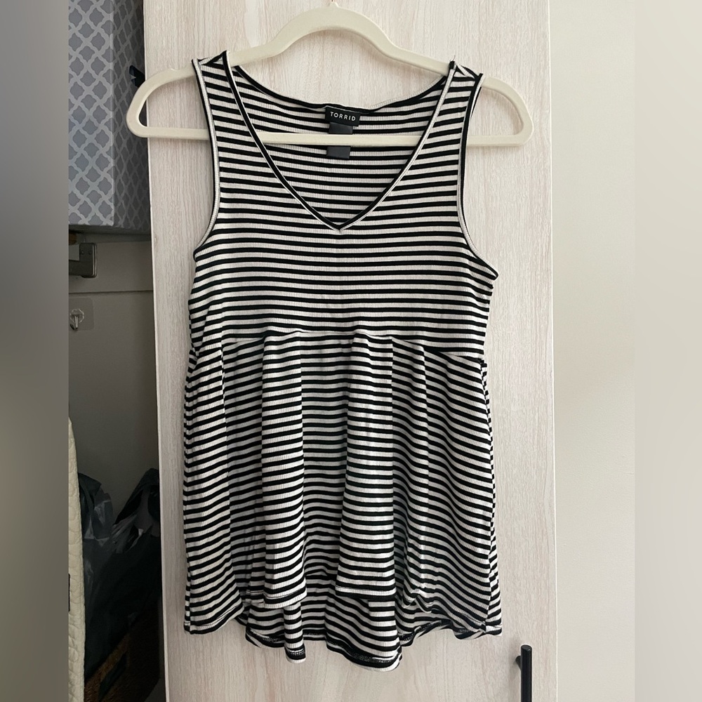 Torrid • baby doll tank